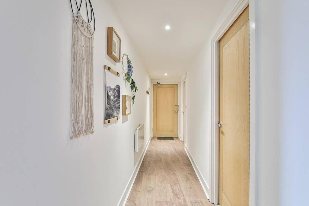 The Exclusive Gem Of Leeds - Sleeps 8 Apartment Luaran gambar